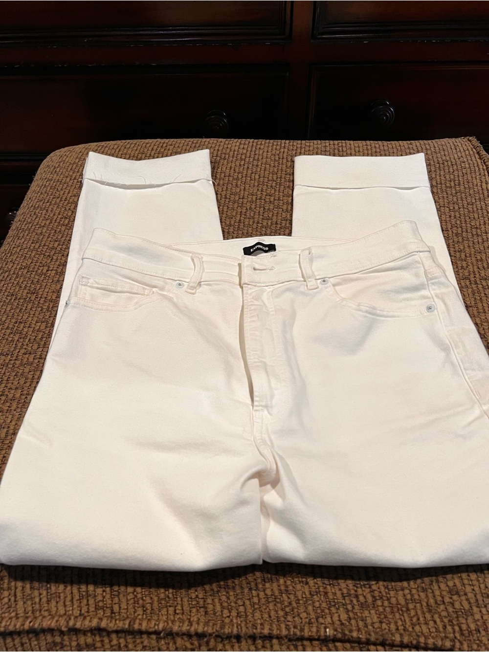 Express Women’s Slim Straight Jeans in White